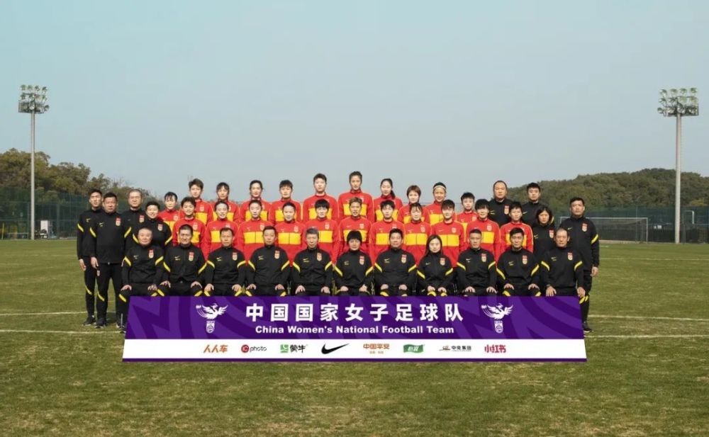迪士尼/皮克斯上周宣布，探讨;灵魂的动画新片《心灵奇旅》放弃北美的院线上映，确定将于12月25日圣诞直接上线流媒体Disney+，且不像《花木兰》那样需要额外付费点播，无Disney+的国家与地区仍将院线上映